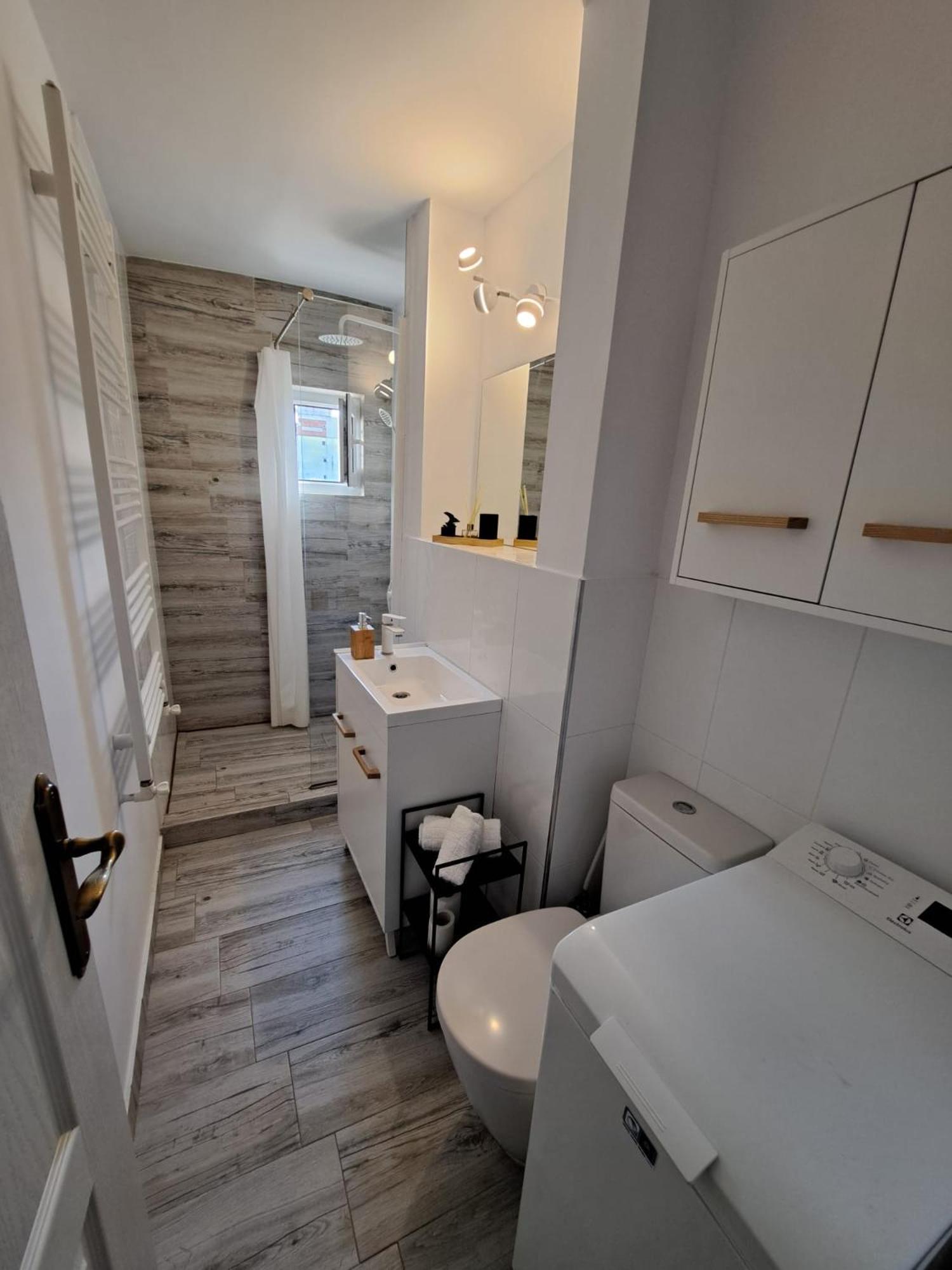 Station'S Loft Apartment Iasi Ngoại thất bức ảnh