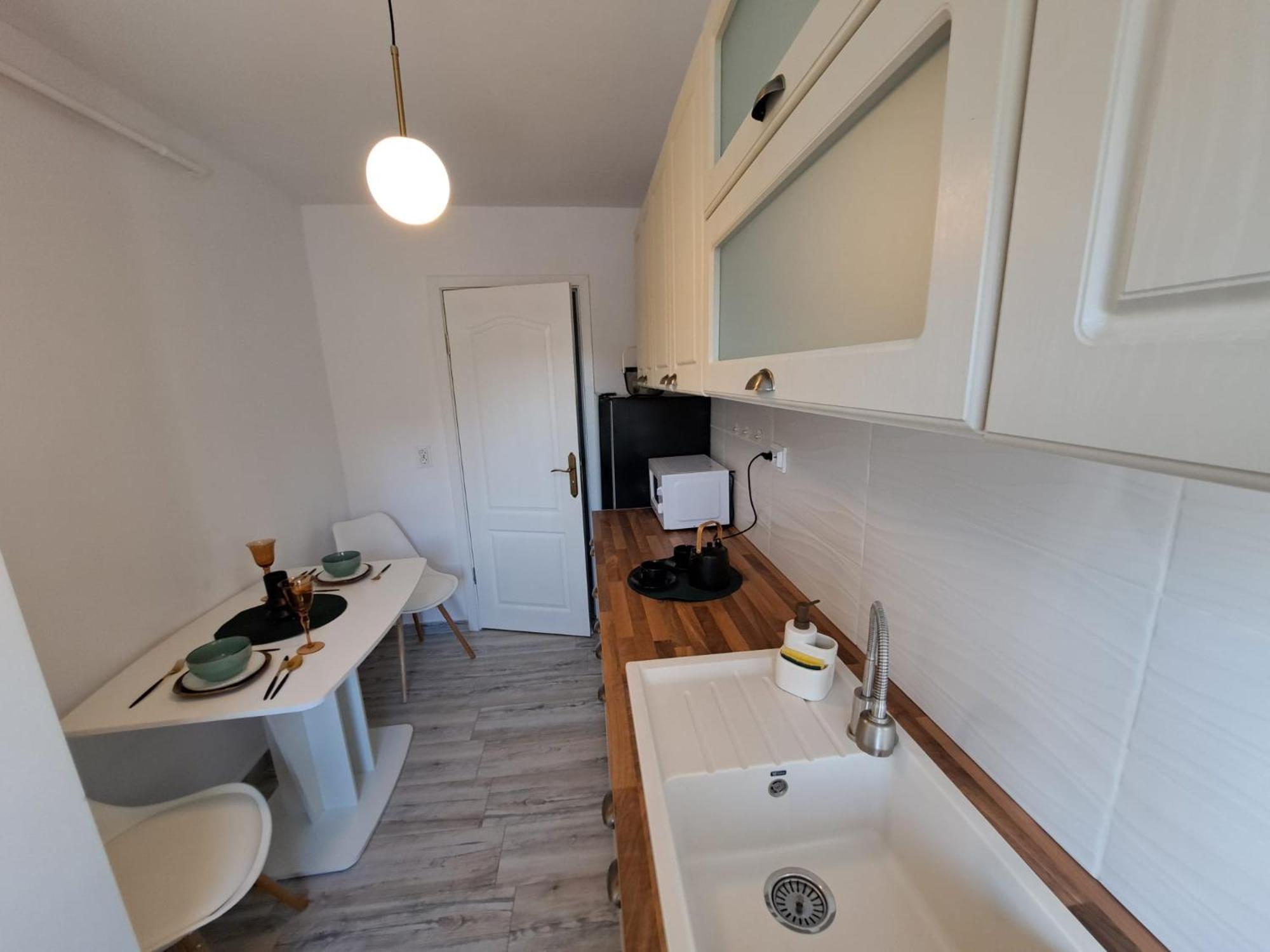 Station'S Loft Apartment Iasi Ngoại thất bức ảnh